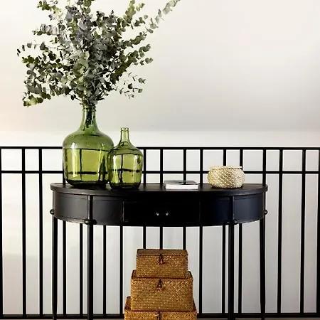 Aparthotel Dona Lola Boutique *