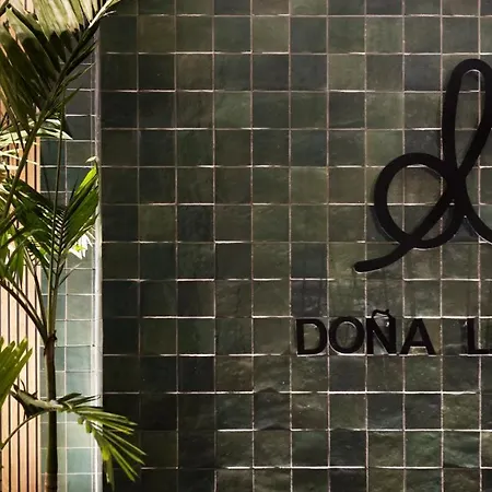Doña Lola Boutique *