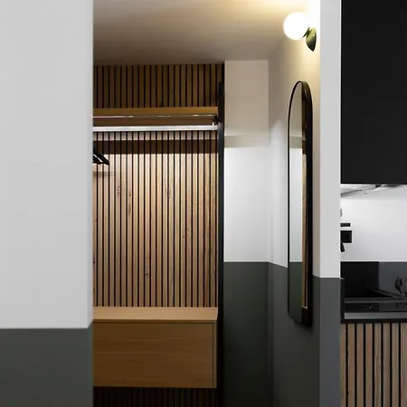Apartahotel Doña Lola Boutique *