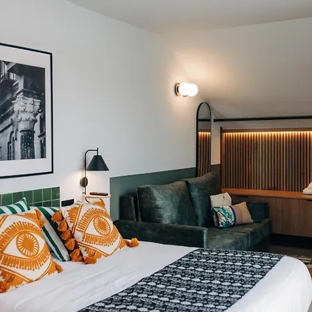 Doña Lola Boutique Apartahotel Lucena